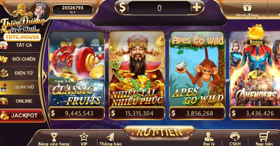 Người chơi trải nghiệm các trò chơi máy đánh bạc đa dạng tại banca90 game